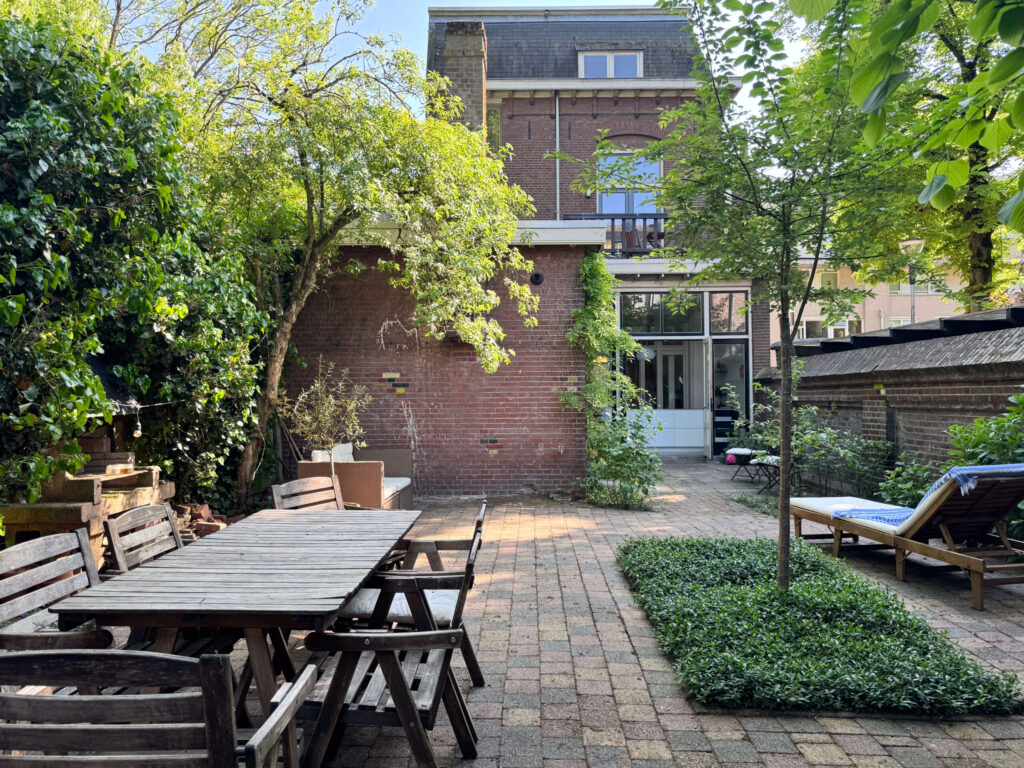 agoodplace 112 Neutrale Stadsvilla Brabant binnenshoot locatie Brabant