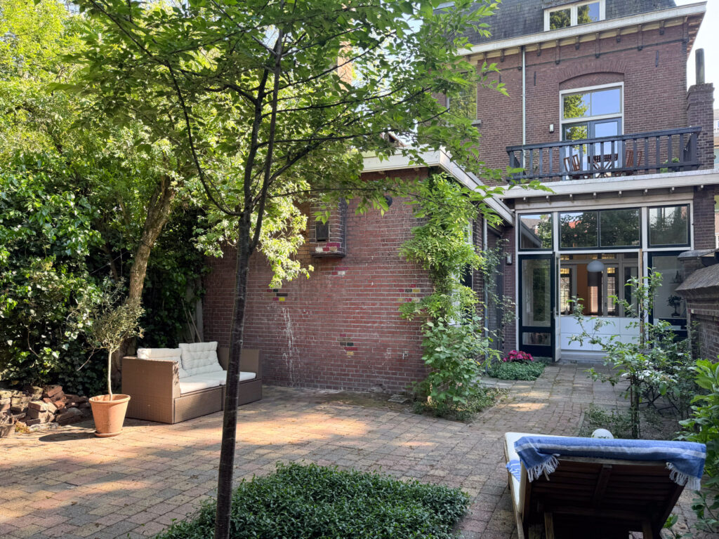 agoodplace 112 Neutrale Stadsvilla Brabant binnenshoot locatie Brabant