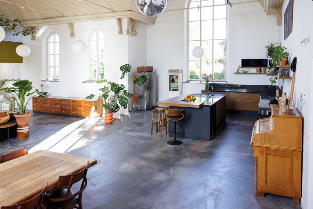 agoodplace 275 Omgebouwde Kerk Friesland shootlocatie Friesland