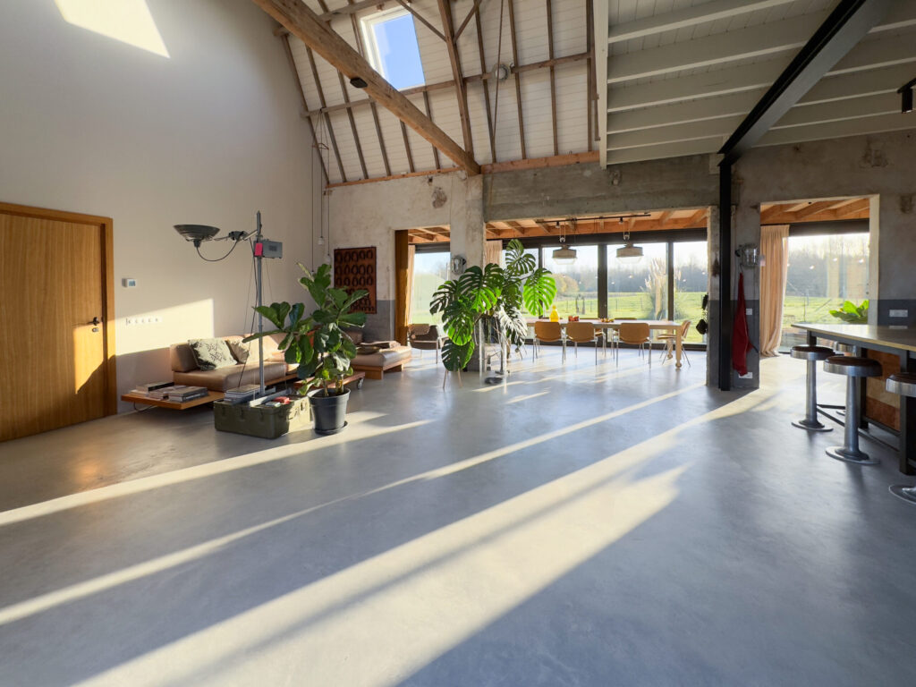 agoodplace 279 Verbouwde Schuur Oostburg binnen shoot locatie Zeeland