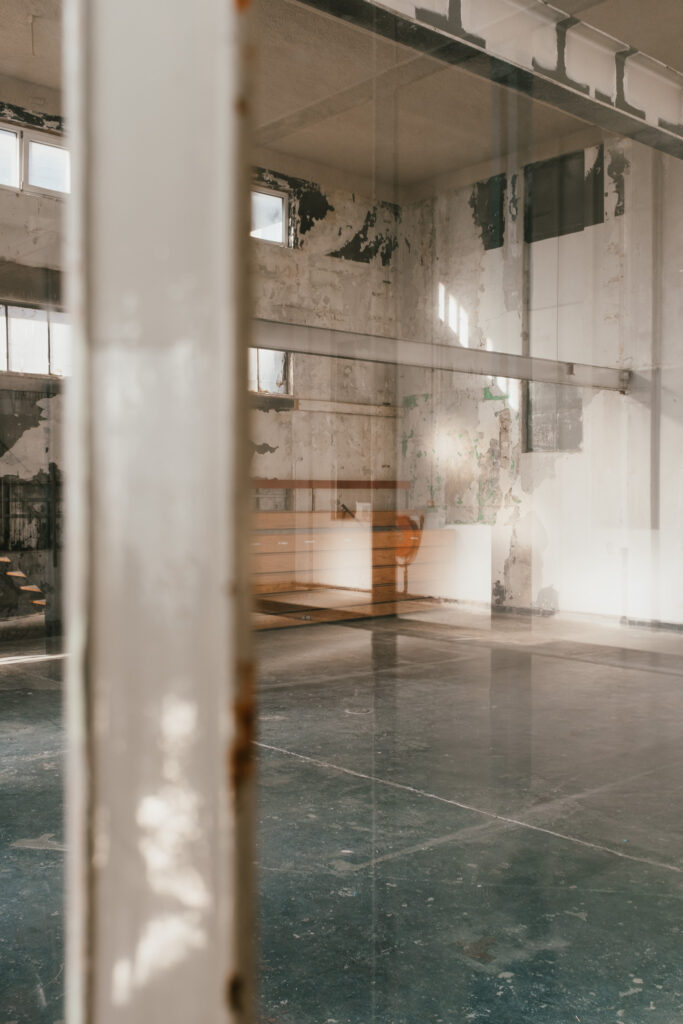 AGP029 Industriële Ruimte Den Haag shoot locatie binnen