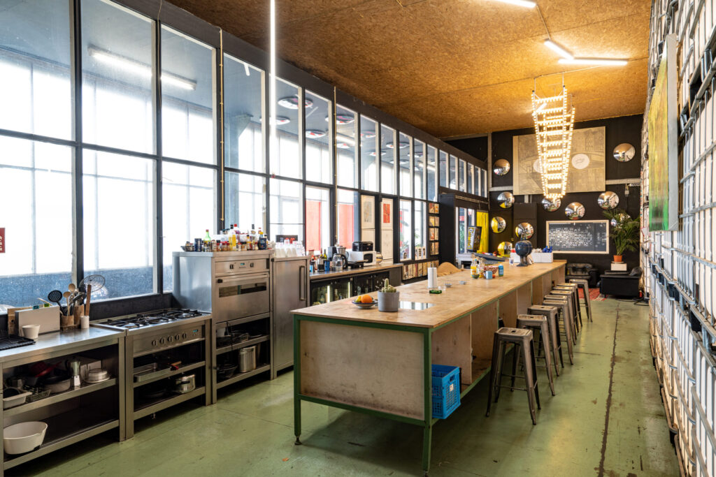 agoodplace 283 Industriële Hal Amsterdam stoere fotoshoot locatie Amsterdam