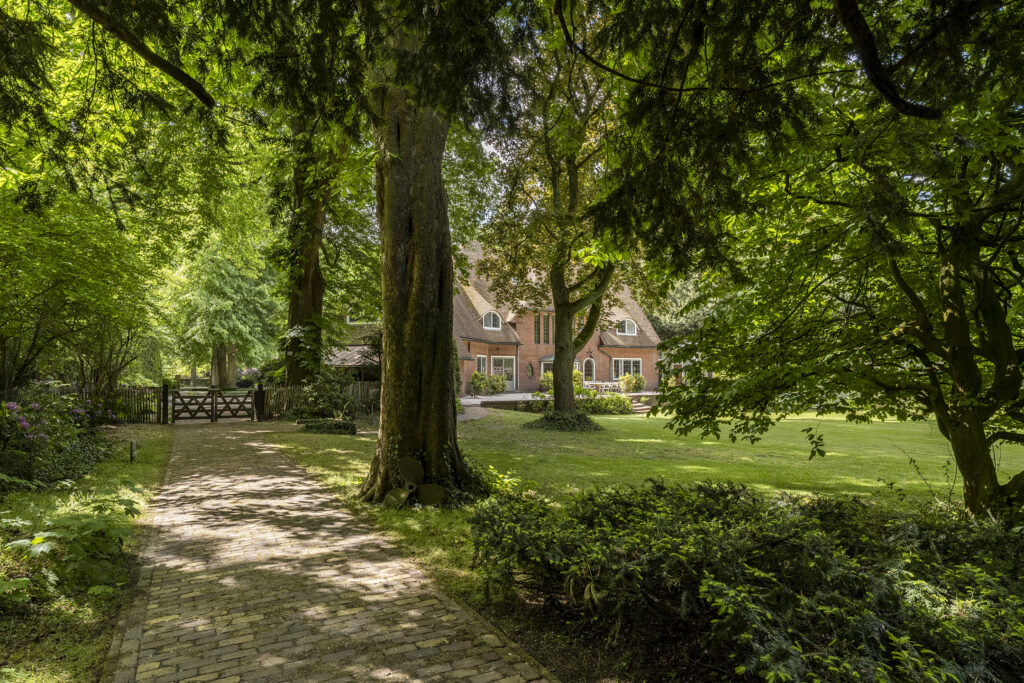 agoodplace 285 Karakteristieke Villa Tilburg shoot locatie in de natuur