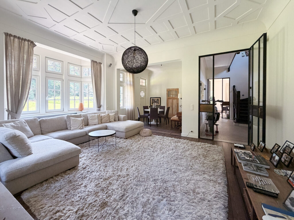 agoodplace 298 Karakteristieke Villa Bouwel shoot locatie huren Belgie