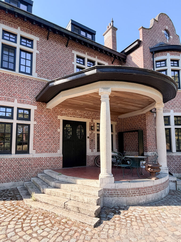 agoodplace 298 Karakteristieke Villa Bouwel shoot locatie huren Belgie