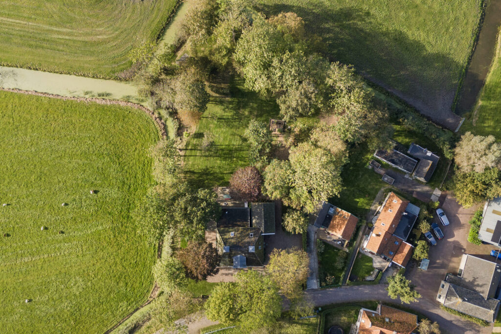 agoodplace 318 Kleurrijk Landhuis Huns shoot locatie Friesland
