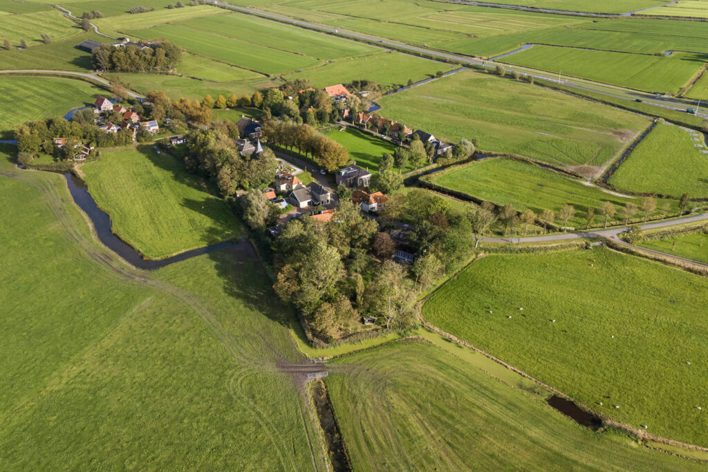 agoodplace 318 Kleurrijk Landhuis Huns shoot locatie Friesland